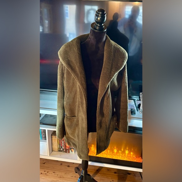 ⭐️Koolaburra by UGG Sherpa Fleece Shawl Collar Cardigan Olive A451834 -NEW⭐️ - Picture 2 of 10